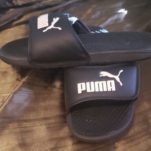 Kids puma slides/flip flop/sandals